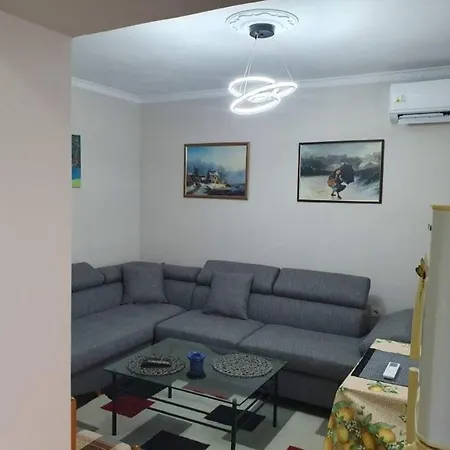 Soho Center Тирана